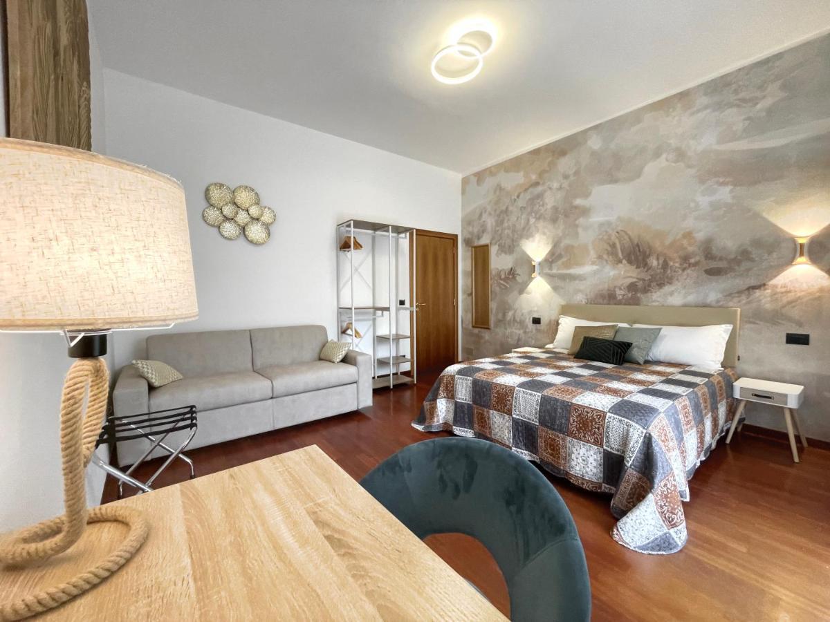 Trani Suite - Moro 10 エクステリア 写真