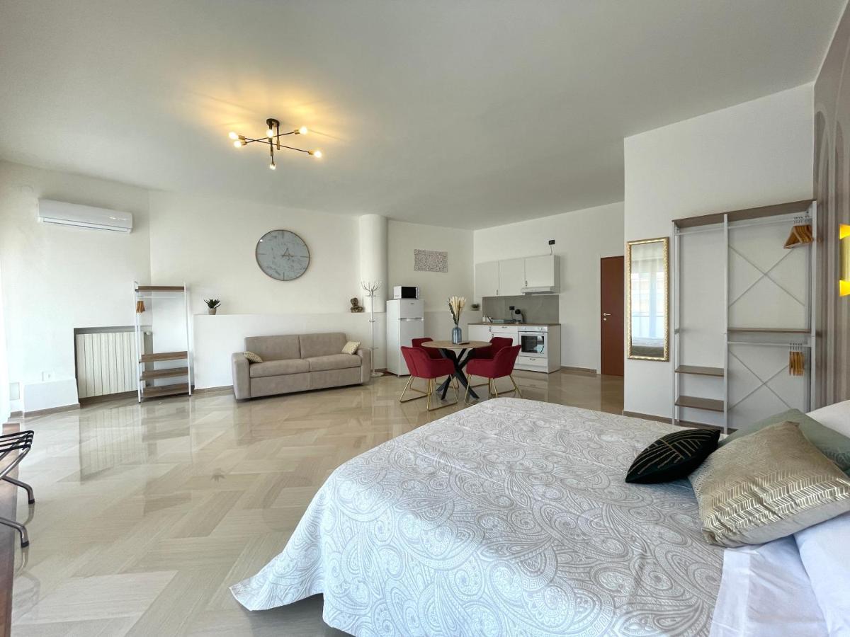 Trani Suite - Moro 10 エクステリア 写真