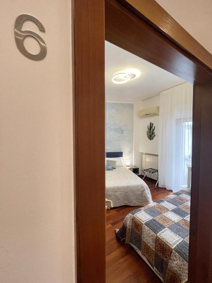 Trani Suite - Moro 10 エクステリア 写真